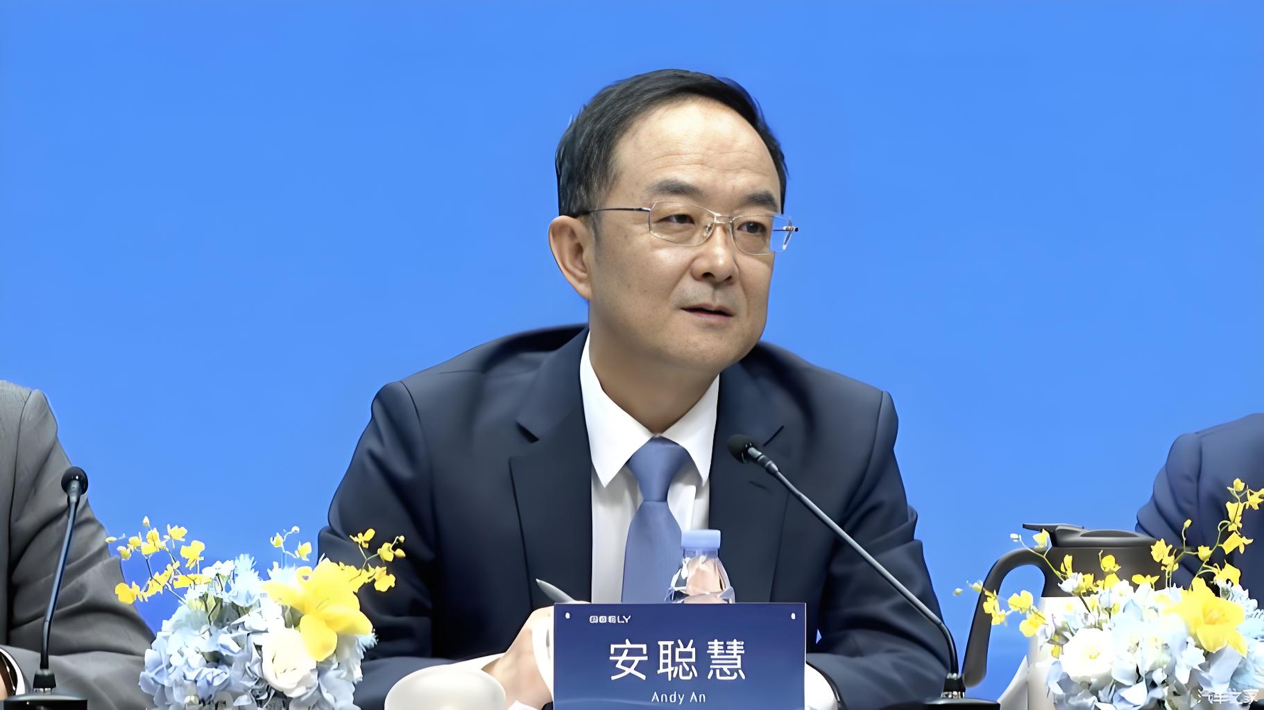 传承小黄帽守护初心，盛昊篷车家用校车A+文曲星01护航孩子上学路 