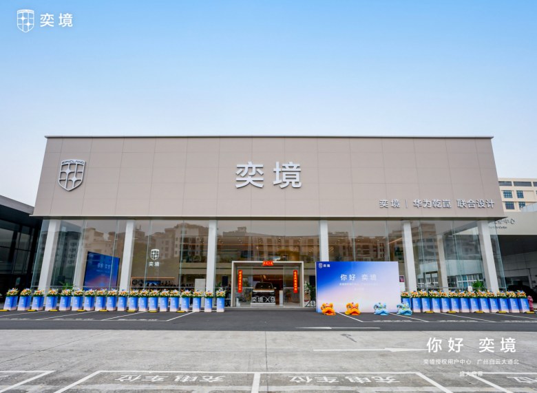 20年老司机李师傅：亲测欧曼银河9燃气车：合规好接单 运营有效益