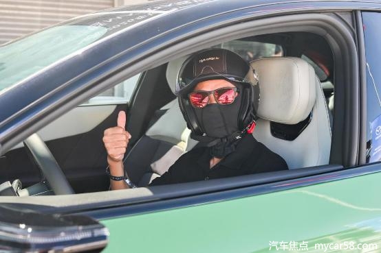  2026长安马自达粉丝盛典珠海盛大启幕